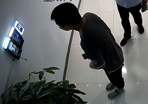 人脸识别过程中的姿态调整